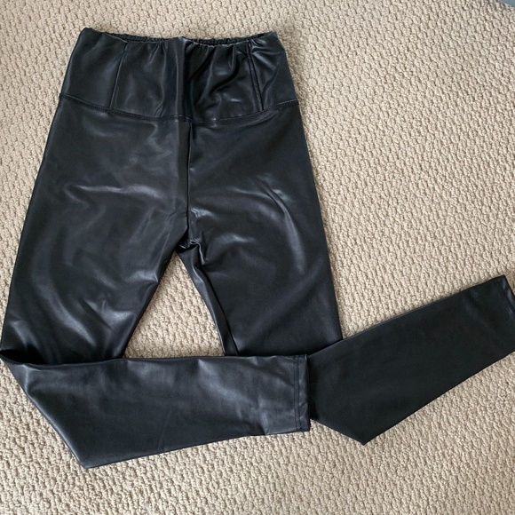 Faux Leather Leggings - Picture 1 of 1